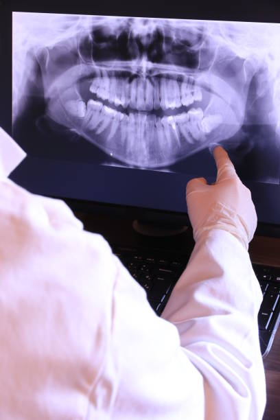 Best Urgent Tooth Repair  in Ellington, MO